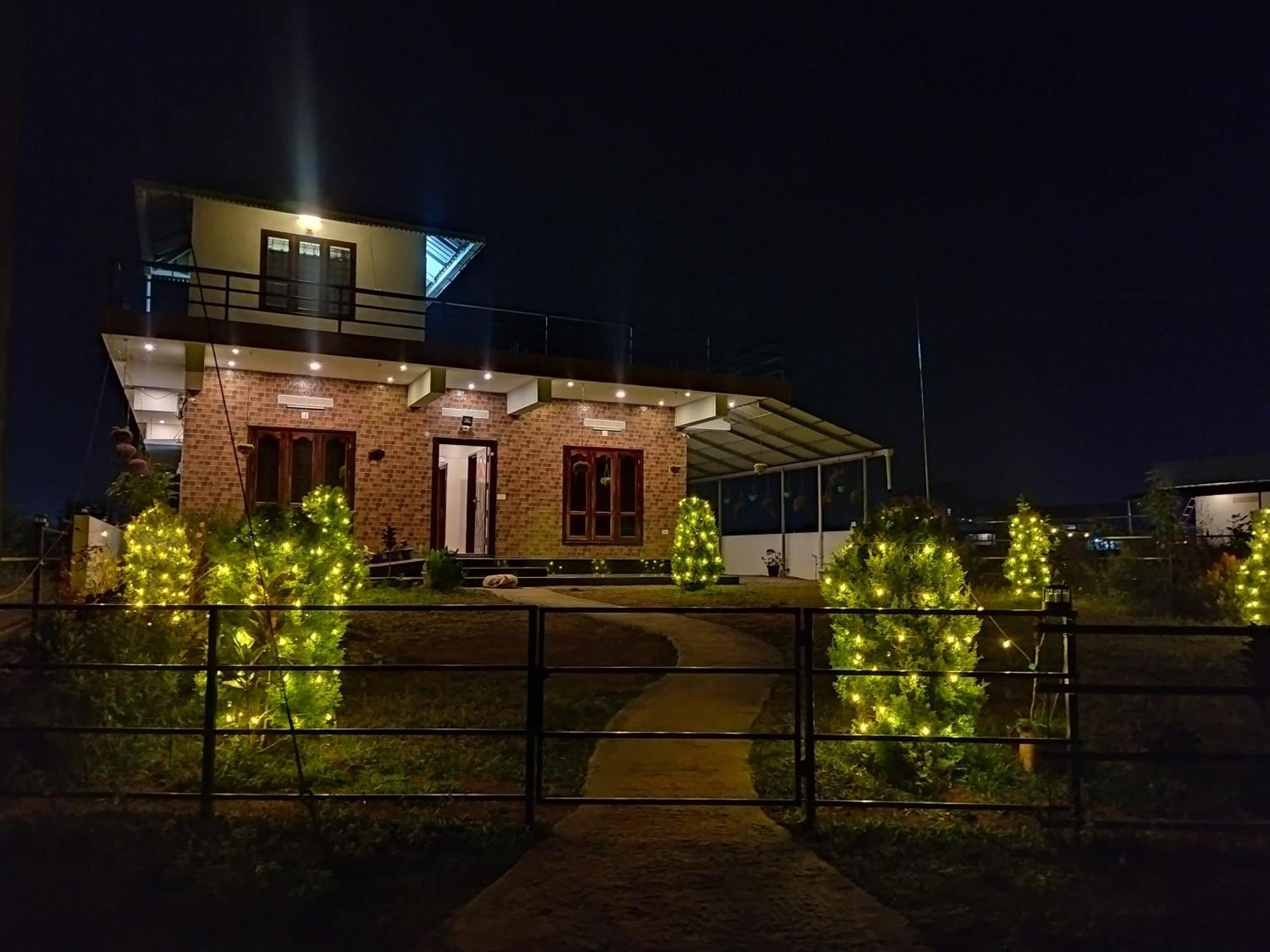 The Celeste Inn Вагамон Экстерьер фото
