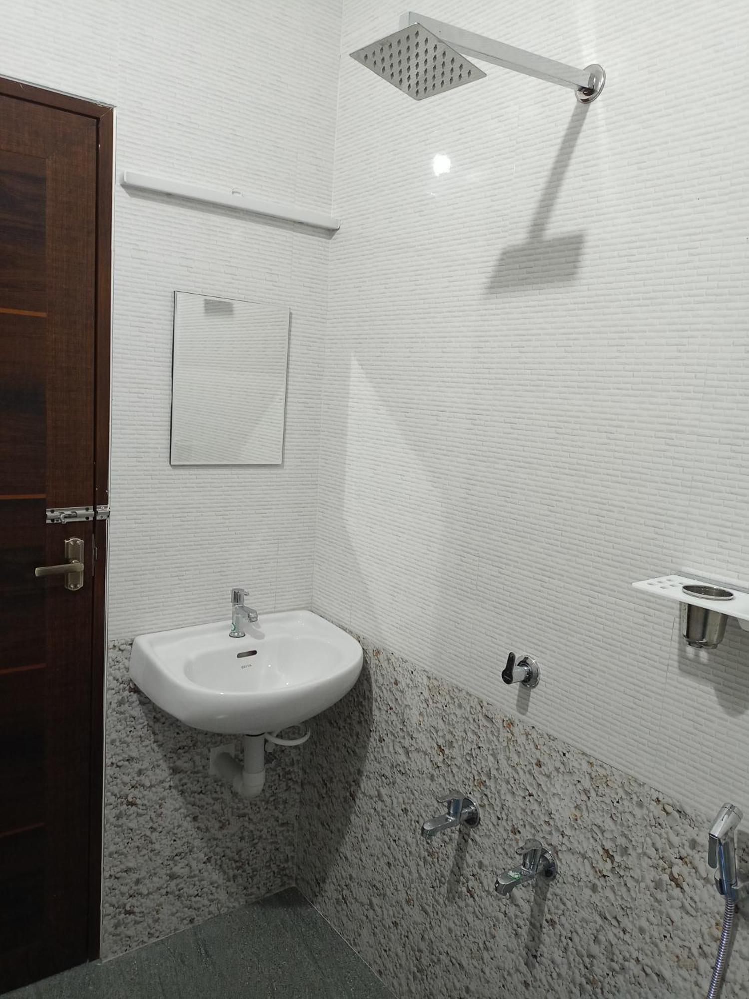 The Celeste Inn Вагамон Экстерьер фото